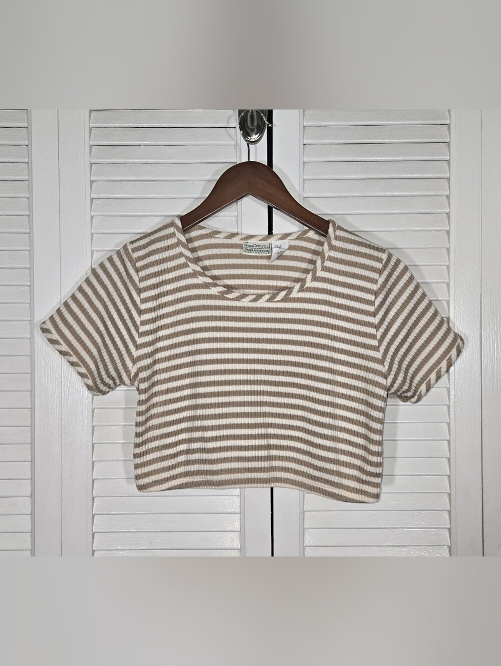 Vermont Country Store Horizontal Striped Ribbed Crop Top - Beige & White Sz S